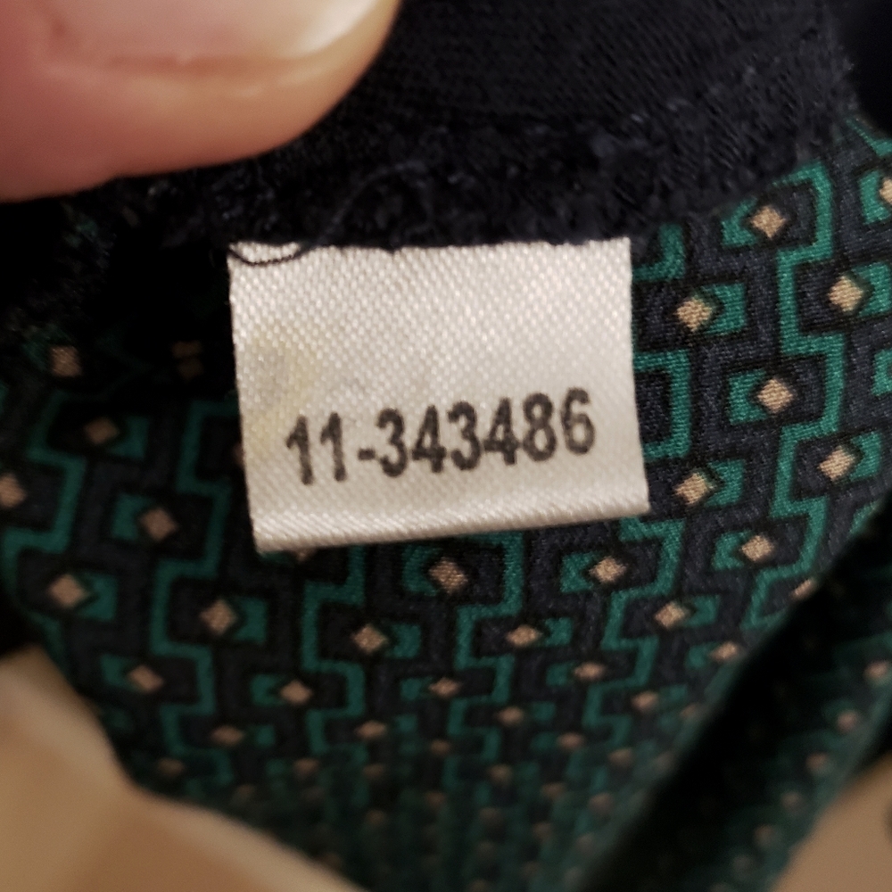 3/$15 Ann Taylor Split Back Blouse - Picture 5 of 6